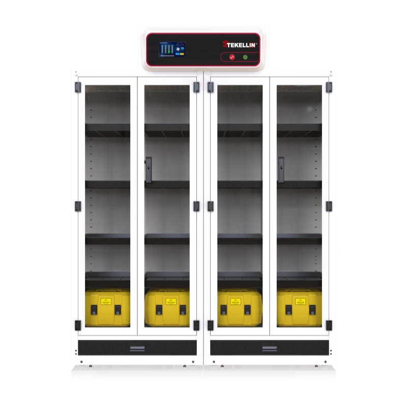 Filtered Reagent Cabinet, 240 Bottles Storage Capacity, Steel Material